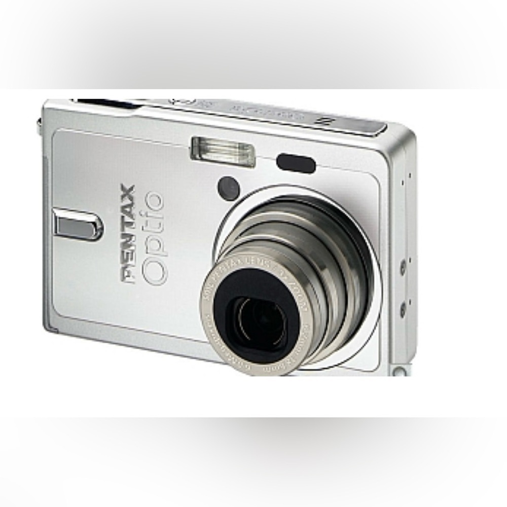 Pentax Optio S6 6MP Digital Camera with 3x Optical Zoom with case
